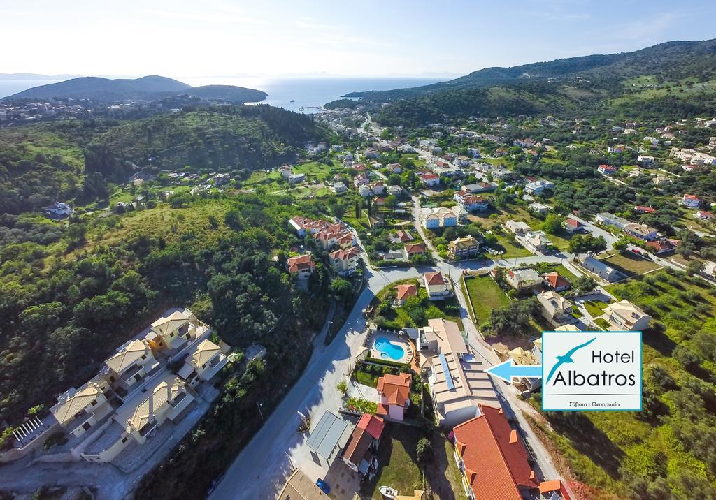 Albatros Hotel Sívota Exterior foto